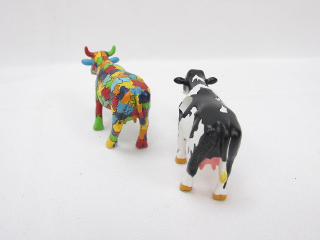 カウパレード cow parade HOLE-STEIN / PUZZLING COW